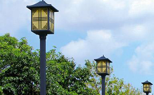 银川庭院灯安装间距与布灯设计全解析